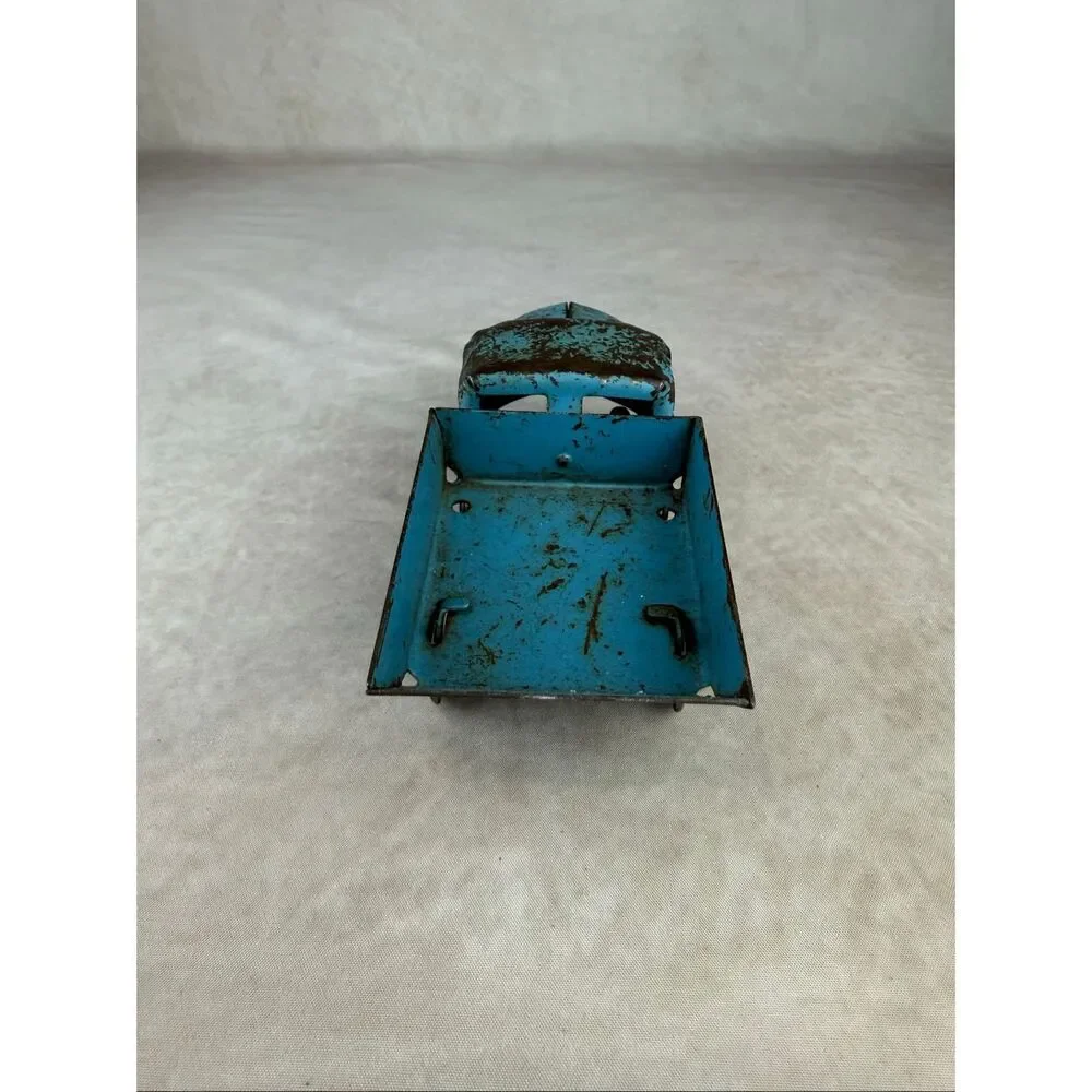 Vintage 6in Blue Wyandotte Pressed Steel Dump Truck Toy READ
